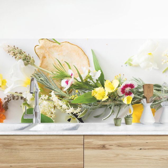 Déco mur cuisine Herbes fraîches et fleurs comestibles