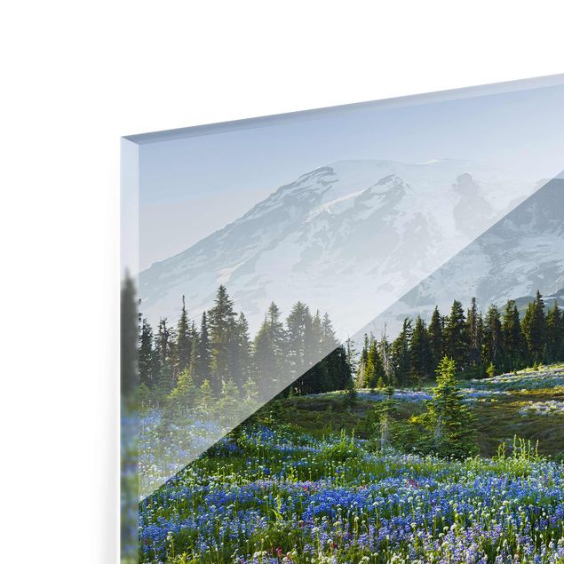 Tableaux modernes Mountain Meadow With Blue Flowers in Front of Mt. Rainier