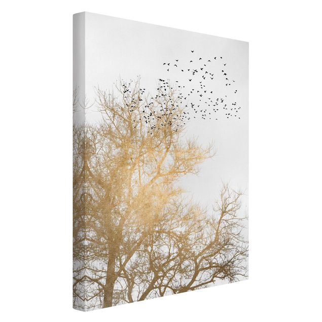 Tableaux oiseaux sur toile Foule d'oiseaux devant un arbre doré