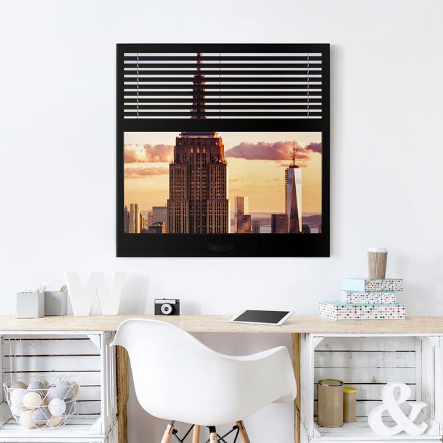 Cadre New York Vue d'une fenêtre avec rideau - Empire State Building New York