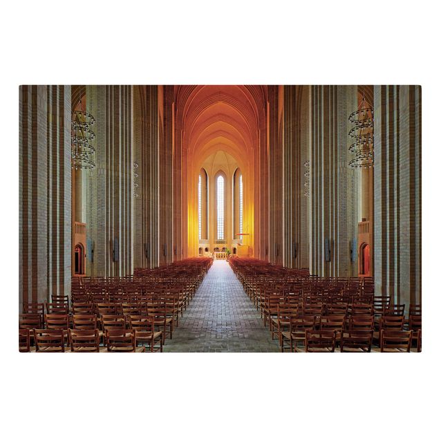 Tableau avec couleur orange L'église de Grundtvig à Copenhague