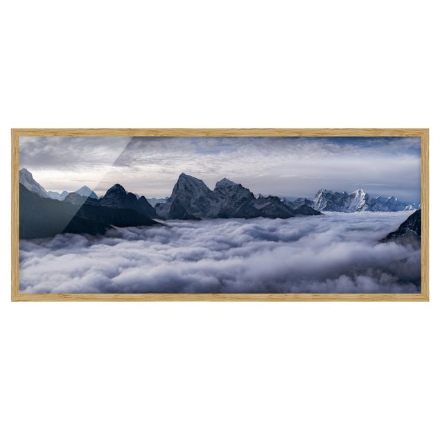 Tableaux encadrés noir et blanc Mer de nuages dans l'Himalaya