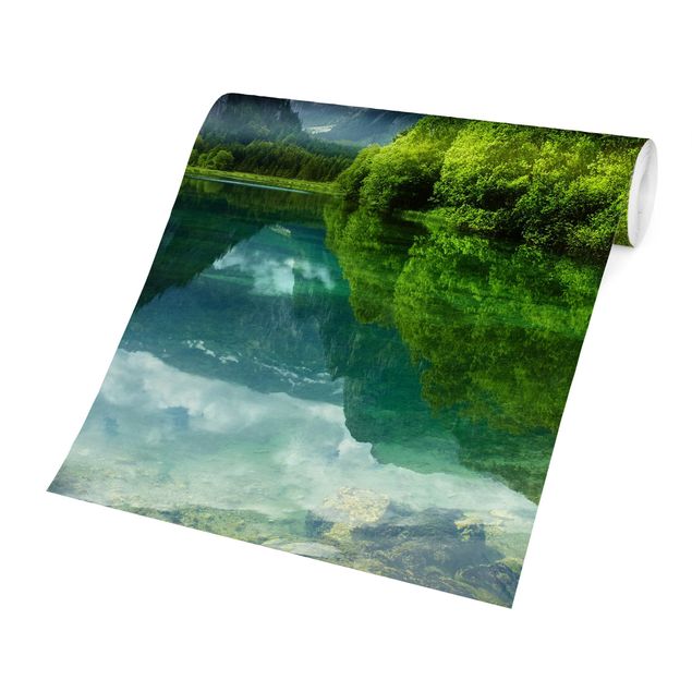 Papier peint forêt Lac de montagne avec reflet de l'eau