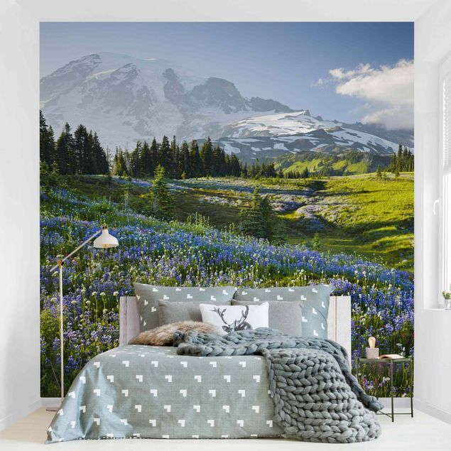 Papier peint moderne Mountain Meadow With Blue Flowers in Front of Mt. Rainier