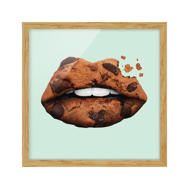 Affiches encadrées reproductions Lèvres avec Biscuit