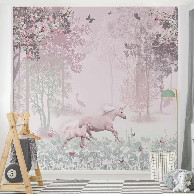 Déco chambre enfant Unicorn On Flowering Meadow In Pink