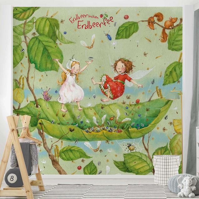 Papier peint moderne The Strawberry Fairy - Trampoline