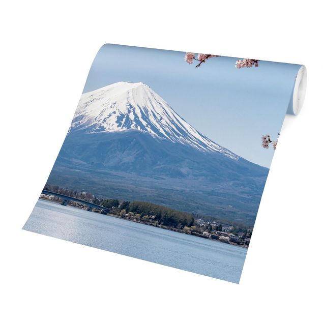 Papier peint panoramique paysage Cherry Blossoms With Mt. Fuji