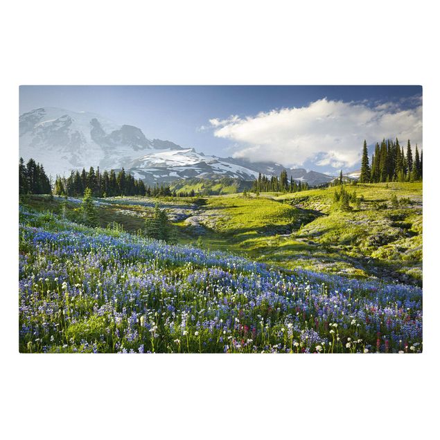 Toile montagne Mountain Meadow With Blue Flowers in Front of Mt. Rainier