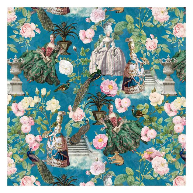 Papiers peints bleu Robe opulente dans un jardin de roses, sur fond bleu