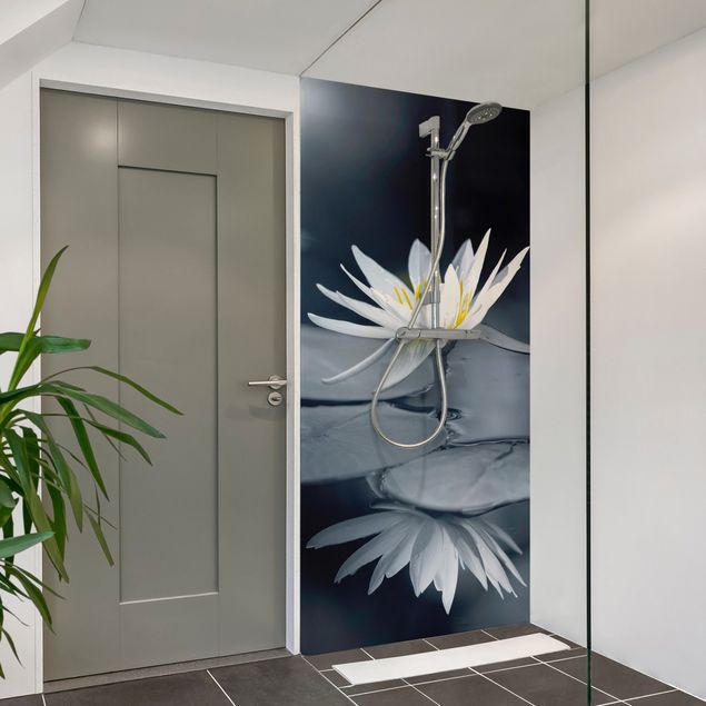 Panneau mural douche Reflet de lotus dans l'eau
