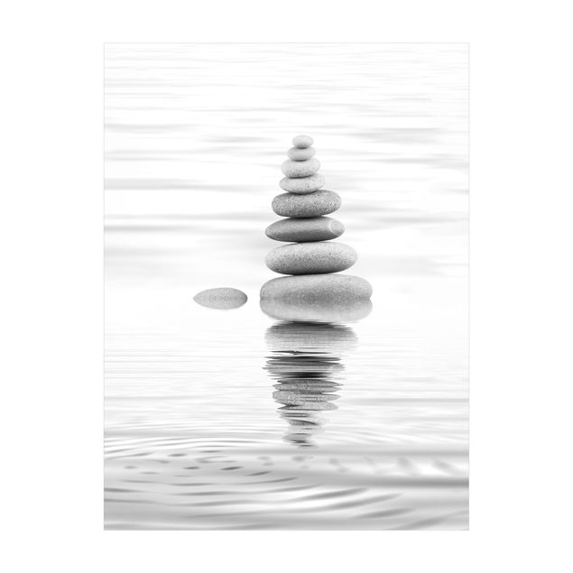 tapis imitation pierre Tour de pierre dans l'eau noir et blanc