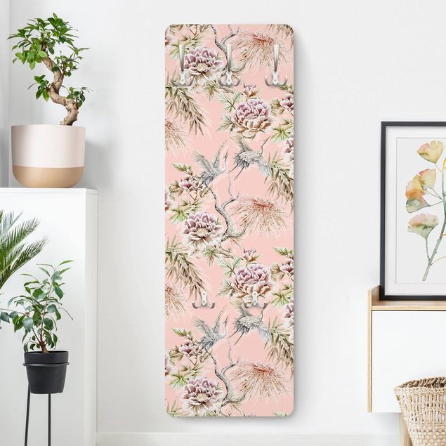 Porte-manteaux muraux avec dessins Aquarelle - Oiseaux avec de grandes fleurs devant rose