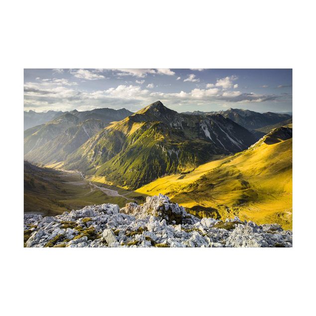 tapis salon vert Montagnes et vallée des Alpes Lechtal au Tyrol