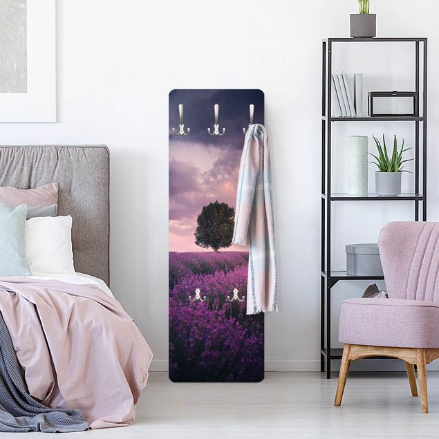 Porte-manteaux muraux avec paysage Tree in a lavender field