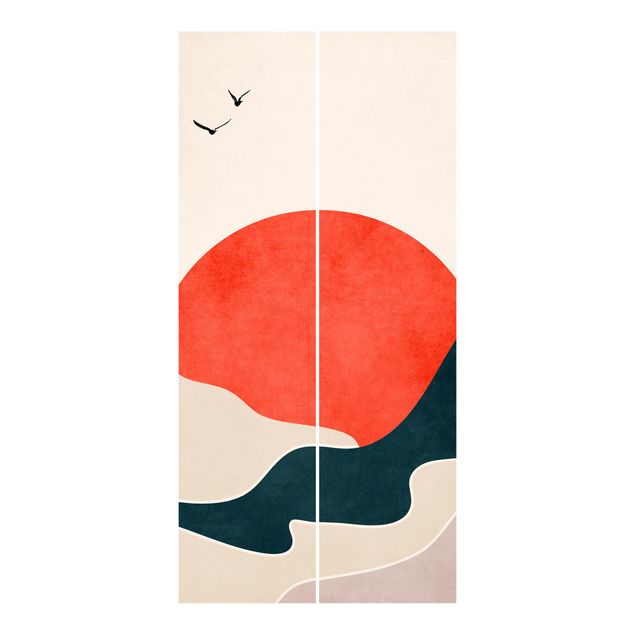 Panneaux japonais Montagnes dans un coucher de soleil rouge