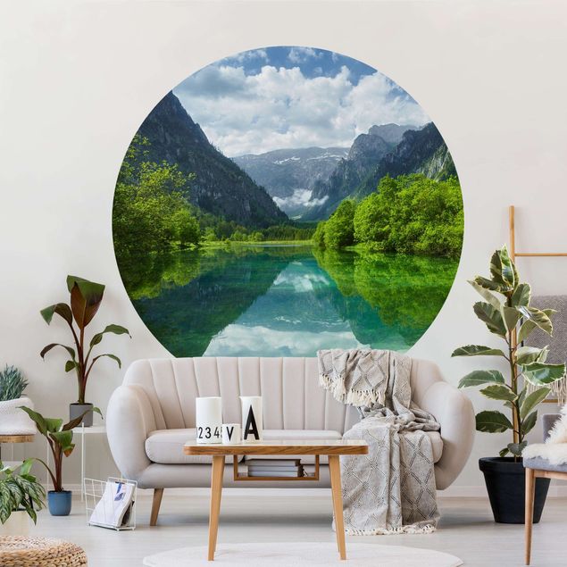 Papier peint montagne Lac de montagne avec reflet de l'eau