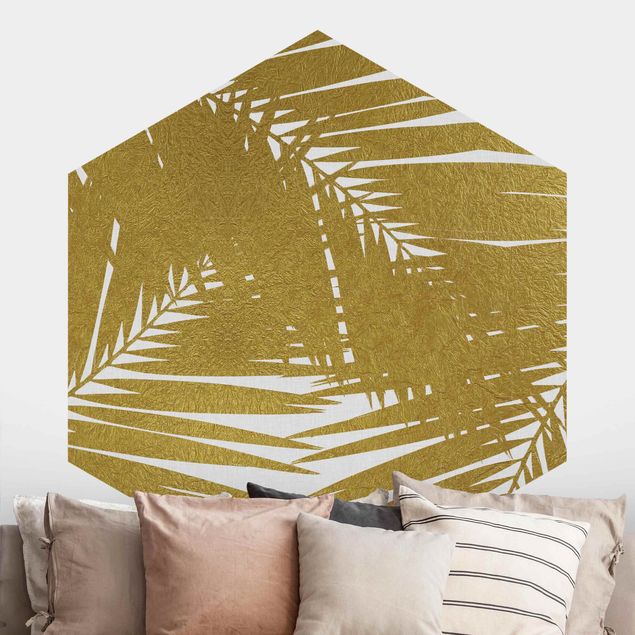 Déco mur cuisine Vue à travers des feuilles de palmier dorées