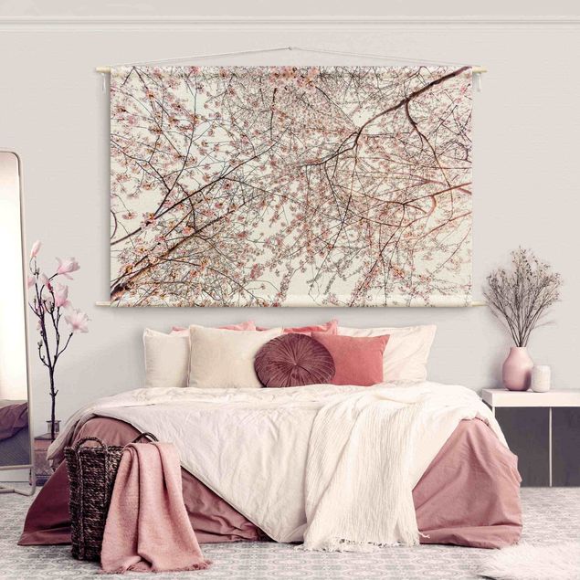 Tableaux paysage Glance Upon Blossoming Cherry Branches
