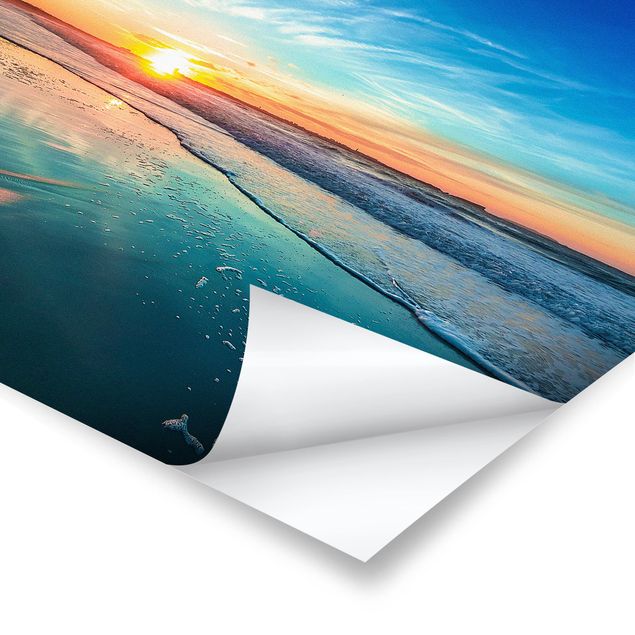 Poster paysage Coucher de soleil romantique au bord de la mer