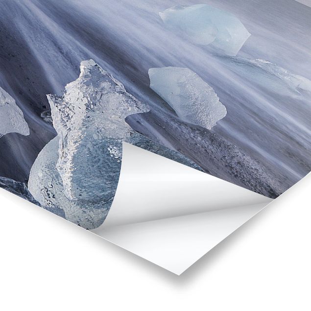 Poster nature paysage Chunks Of Ice On The Beach East Iceland Iceland