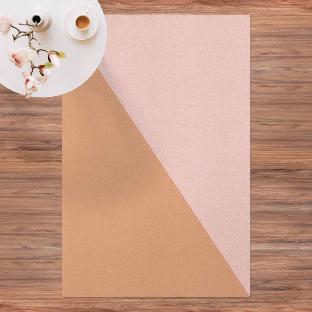 tapis contemporain Triangle simple en rose clair