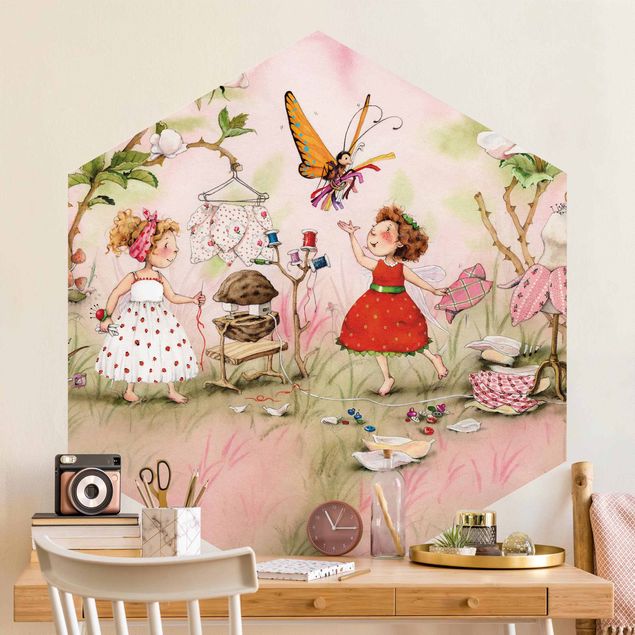 Papiers peints papillons The Strawberry Fairy - Chambre du Tailleur