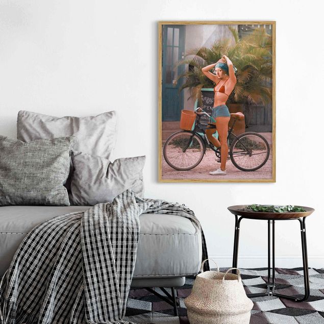 Affiches encadrées vintage Fille à bicyclette