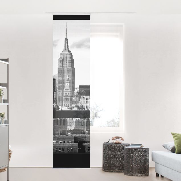 Déco murale cuisine Fenêtres donnant sur la Silhouette urbaine de New York Noir et blanc