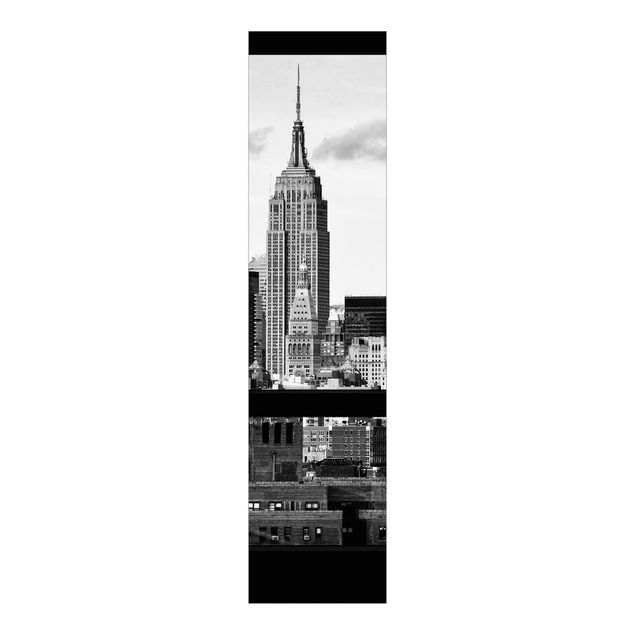 Panneaux coulissants avec architecture et skyline Fenêtres donnant sur la Silhouette urbaine de New York Noir et blanc
