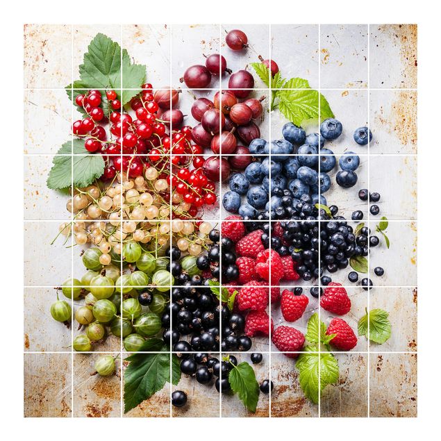 Sticker pour carrelage - Mixture Of Berries On Metal