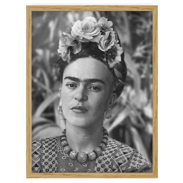 Tableaux encadrés reproductions Frida Kahlo Photograph Portrait With Flower Crown