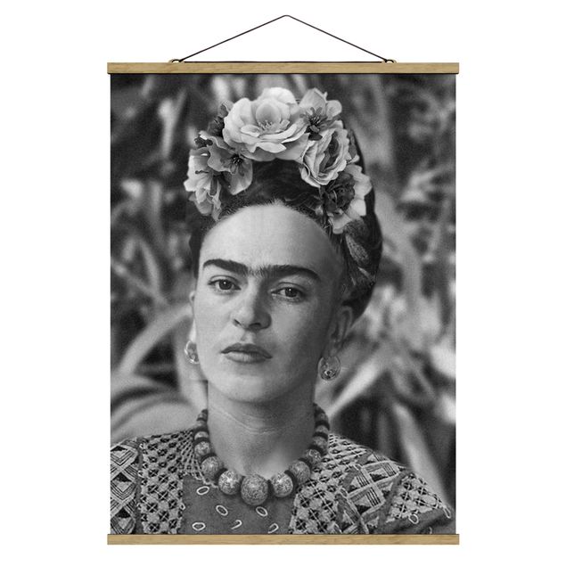 Tableaux noir et blanc Frida Kahlo Photograph Portrait With Flower Crown