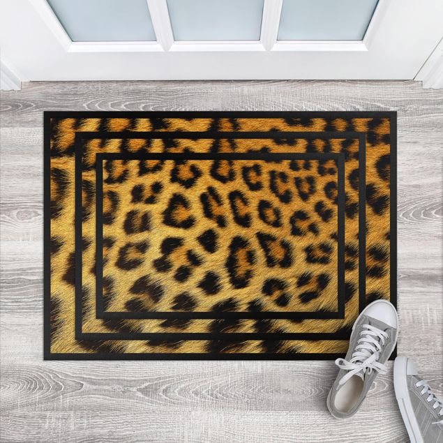 tapis peau d'animal Peau de léopard