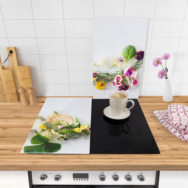 Cache plaques de cuisson en verre Herbs And Flowers en 60 x 52 cm