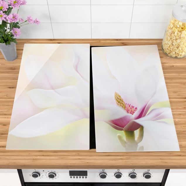 Cache plaques de cuisson fleurs Délicate fleur de magnolia