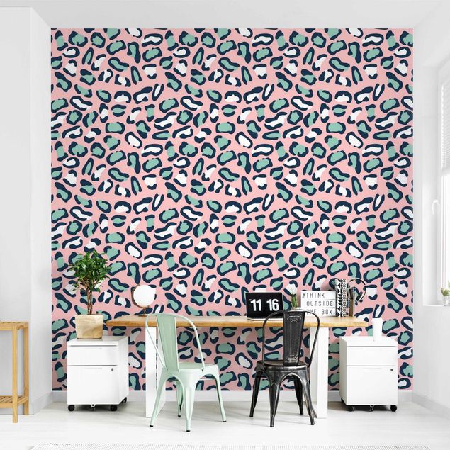 Papier peint moderne Leopard Pattern In Pastel Pink And Blue