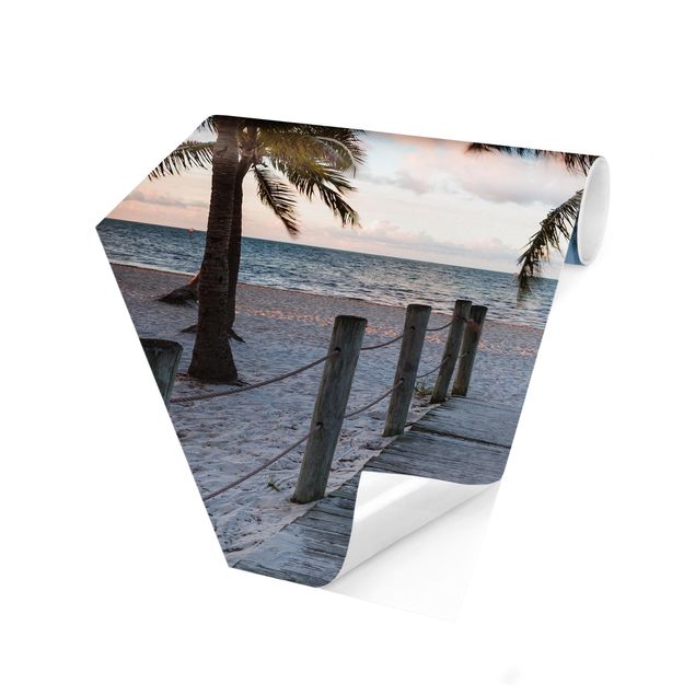 Papier peint panoramique hexagonal Palmiers sur la promenade vers l'océan
