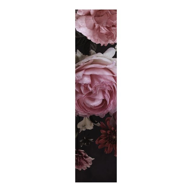 Panneaux coulissants avec fleurs Fleurs roses sur fond noir vintage