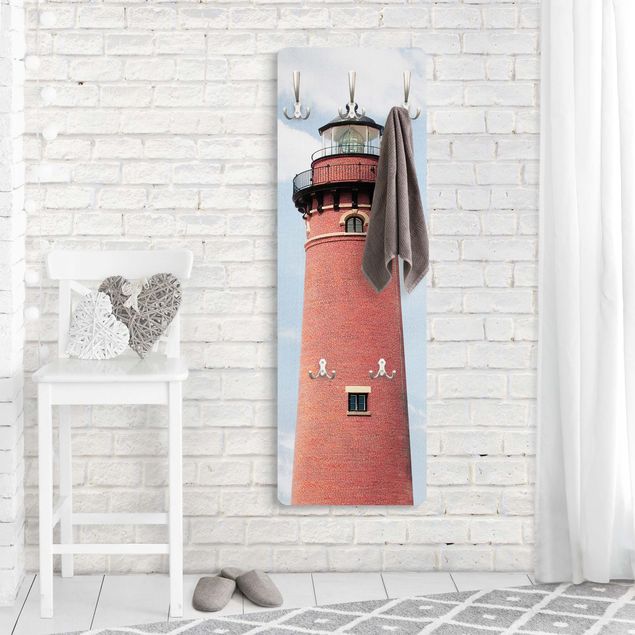 Porte manteau mural bord de mer Red Lighthouse On Sky Blue Backdrop