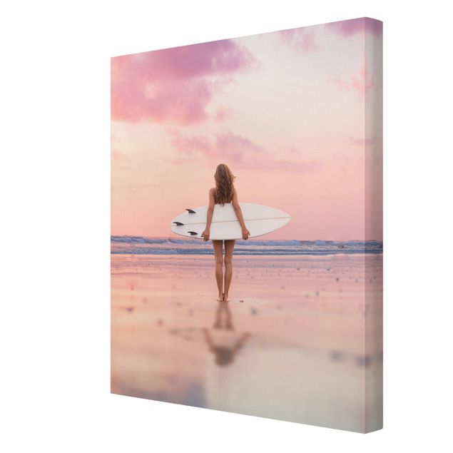 Tableau nature Surfeuse avec une planche au coucher du soleil