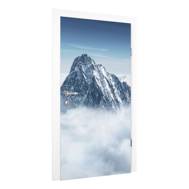 Papiers peints montagne Les Alpes au-dessus des nuages