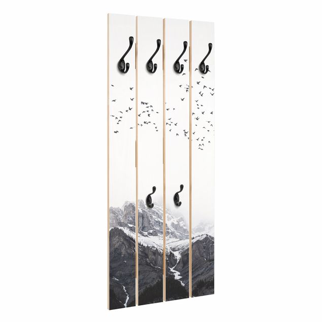 Porte-manteau en bois - Flock Of Birds In Front Of Mountains Black And White