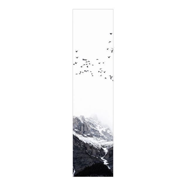 Panneau japonais nature Volée d'oiseaux devant des montagnes noir et blanc