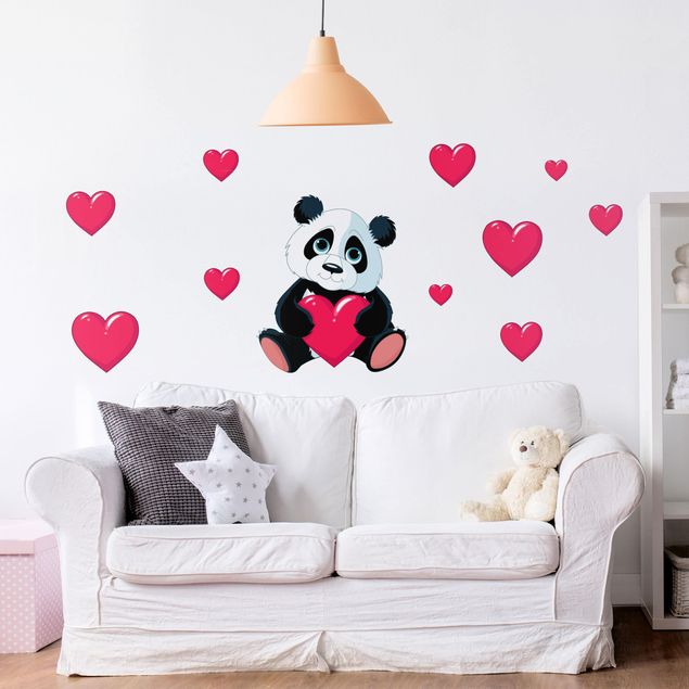 Décoration chambre bébé Panda avec des cœurs